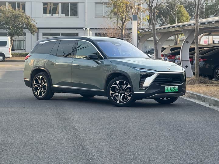 Фото 3 - Nio ES8