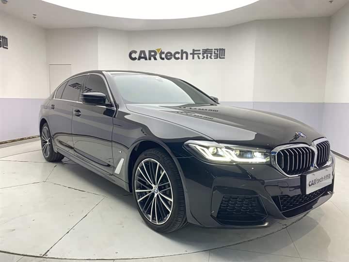 Фото 2 - BMW 5 Series