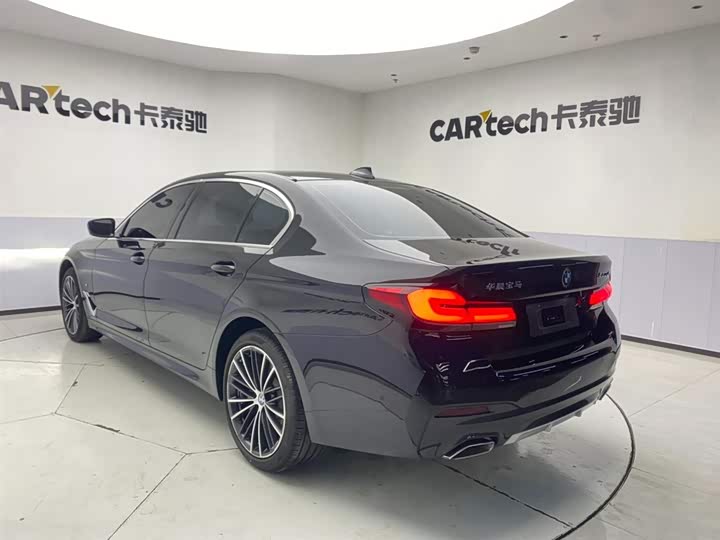 Фото 7 - BMW 5 Series