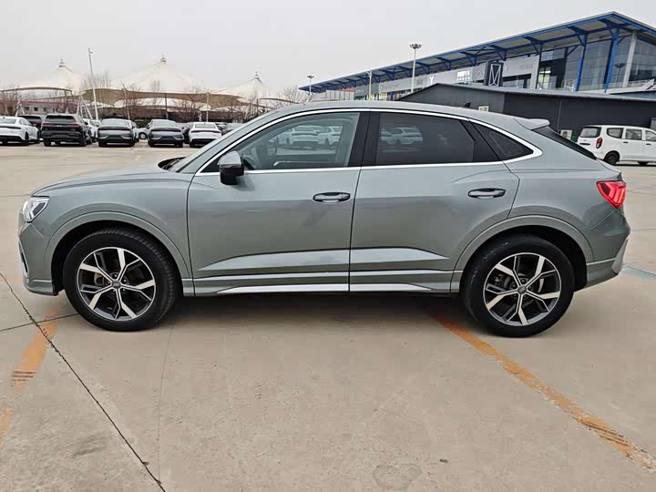 Фото 3 - Audi Q3 Sportback