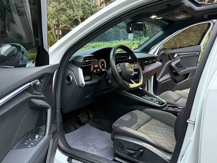 Фото 6 - Audi A3