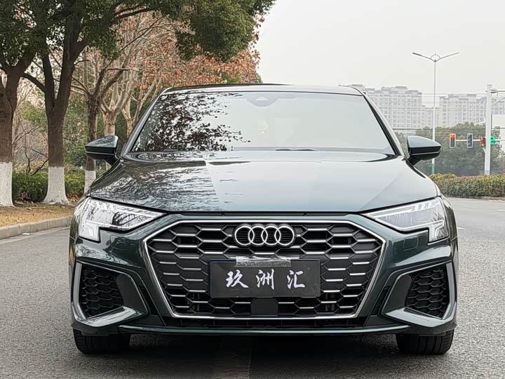 Фото 1 - Audi A3