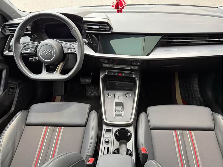 Фото 9 - Audi A3