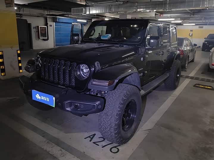 Фото 1 - Jeep Wrangler Hybrid