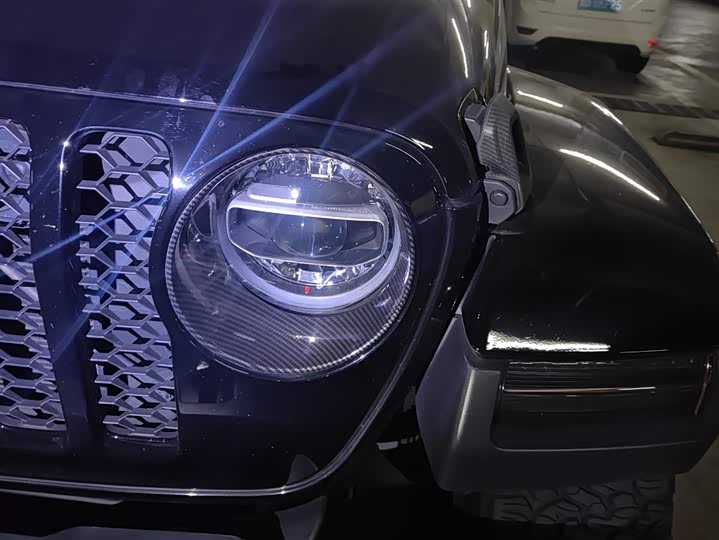 Фото 5 - Jeep Wrangler Hybrid