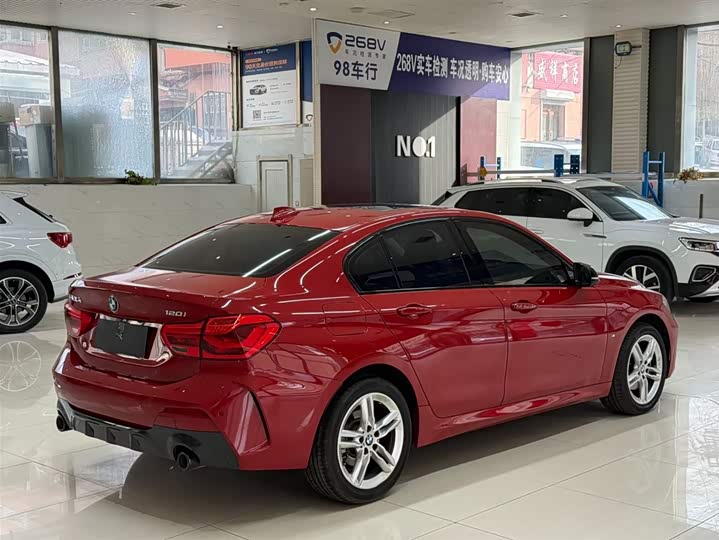 Фото 6 - BMW 1 Series