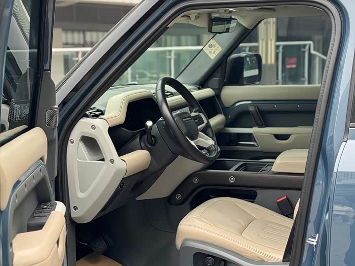 Фото 6 - Land Rover Defender