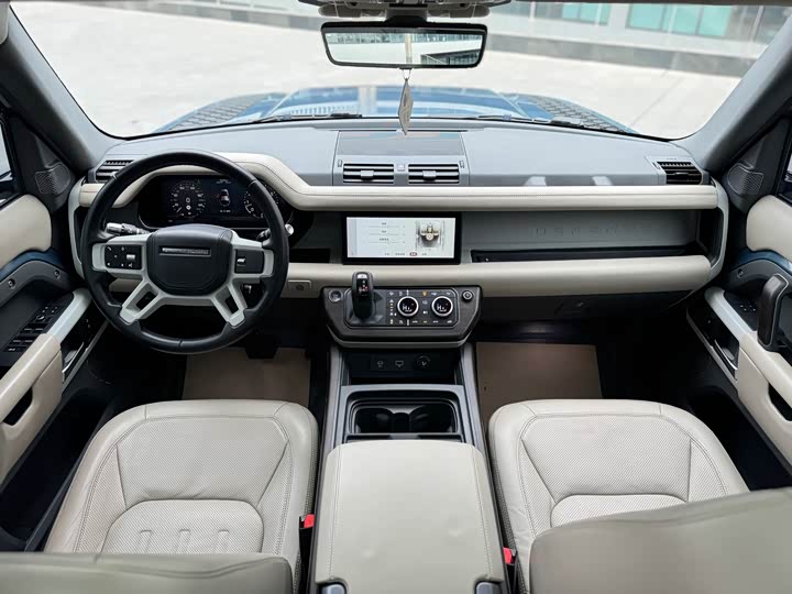 Фото 8 - Land Rover Defender