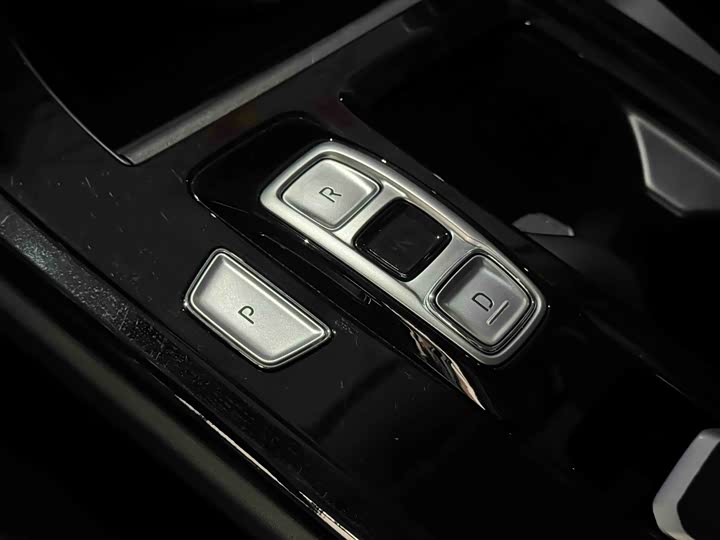 Фото 8 - Hyundai Custo