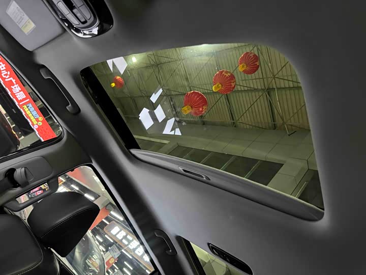 Фото 9 - Hyundai Custo