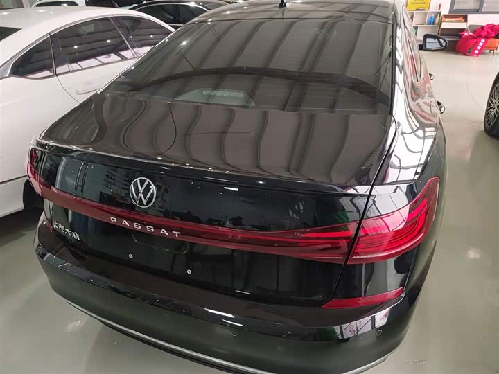 Фото 6 - Volkswagen Passat