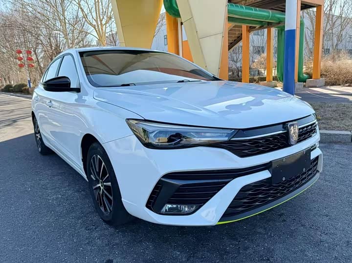 Фото 3 - Roewe i5