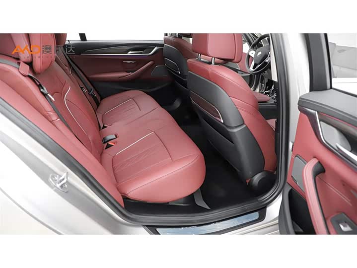 Фото 8 - BMW 5 Series