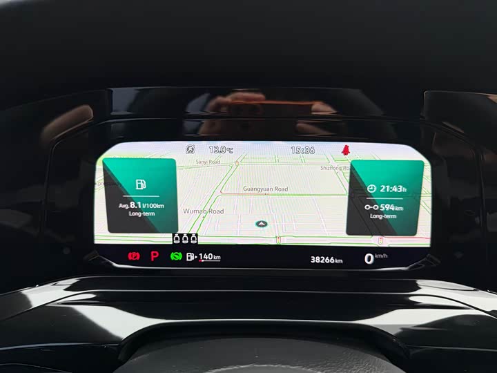 Фото 8 - Volkswagen Golf