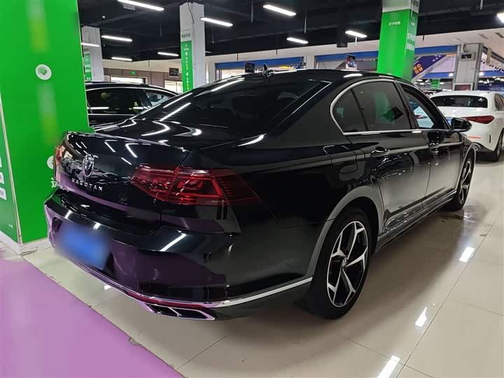 Фото 7 - Volkswagen Magotan