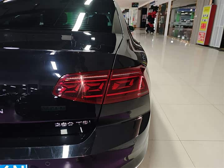 Фото 8 - Volkswagen Magotan