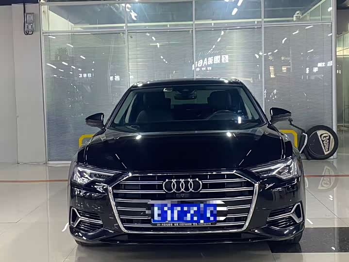 Фото 2 - Audi A6L