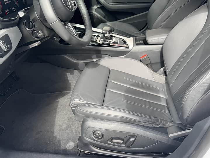 Фото 9 - Audi A5