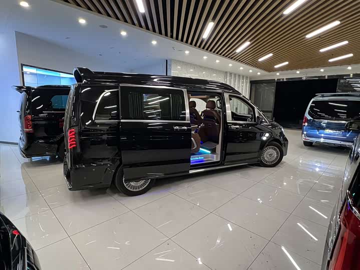 Фото 3 - Mercedes-Benz Vito