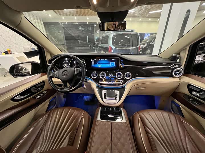 Фото 4 - Mercedes-Benz Vito