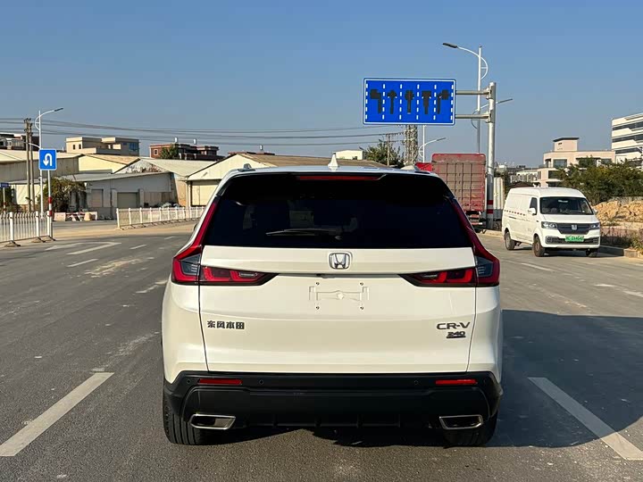 Фото 8 - Honda CR-V