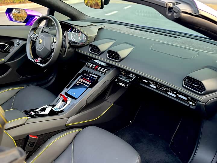 Фото 6 - Lamborghini Huracán