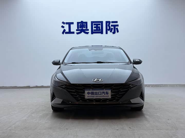 Фото 2 - Hyundai Elantra N line