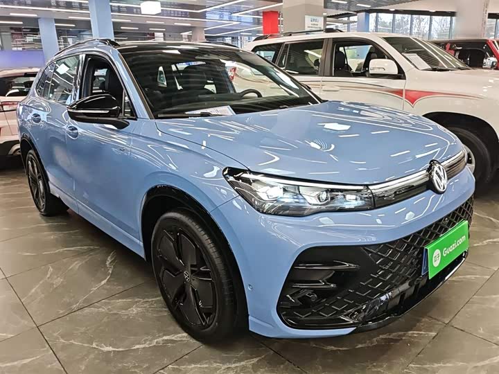 Фото 4 - Volkswagen Tiguan L Pro