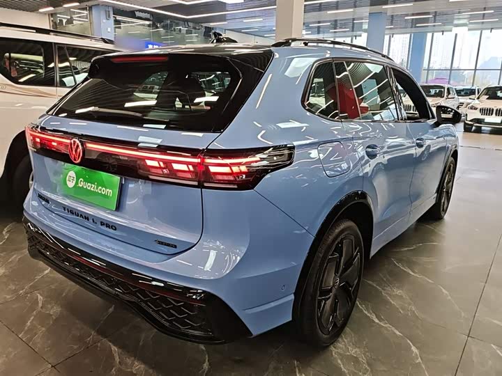 Фото 7 - Volkswagen Tiguan L Pro