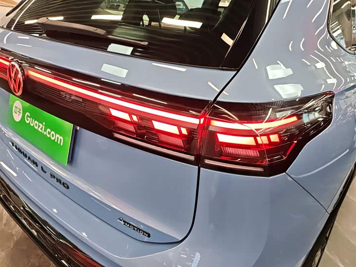 Фото 8 - Volkswagen Tiguan L Pro