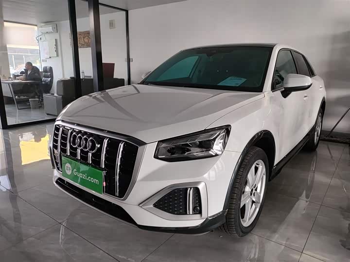 Фото 1 - Audi Q2L