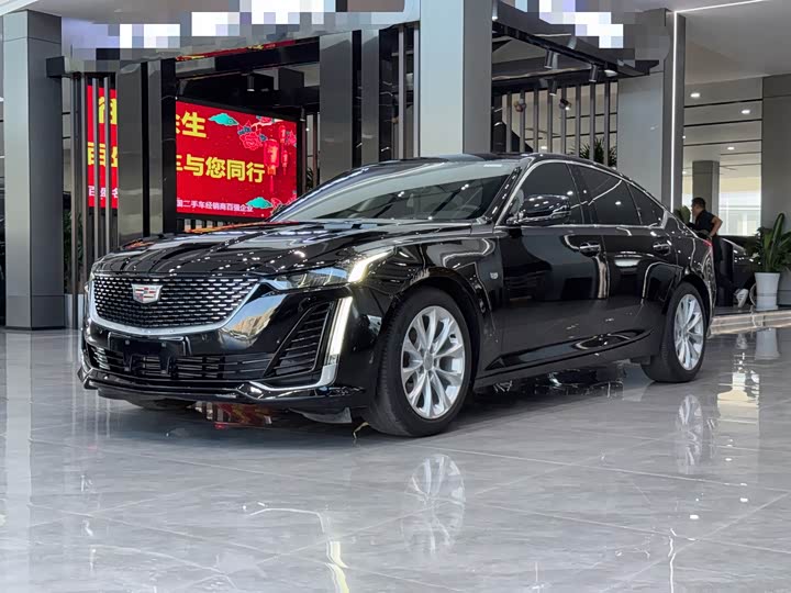 Фото 1 - Cadillac CT5