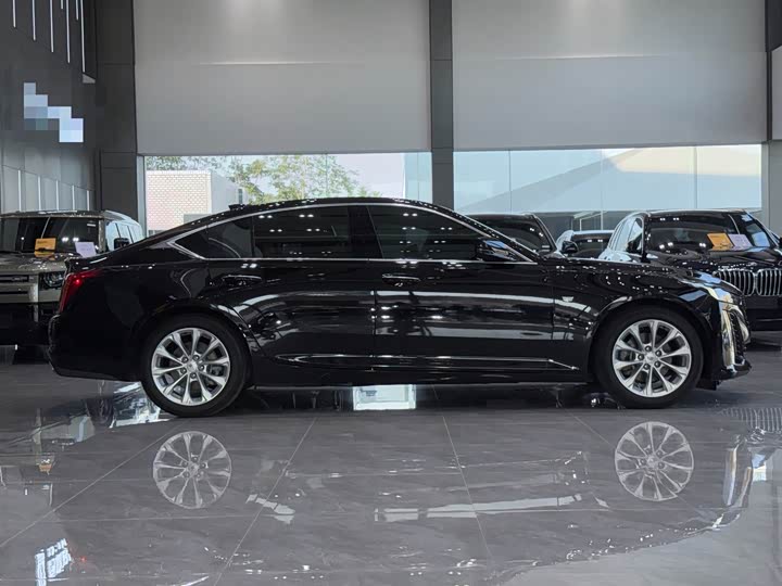 Фото 3 - Cadillac CT5