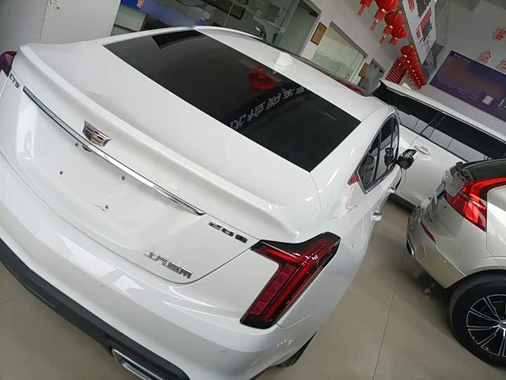 Фото 7 - Cadillac CT5