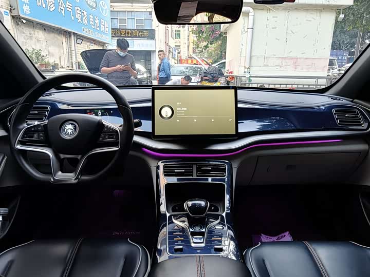 Фото 9 - BYD Qin Plus