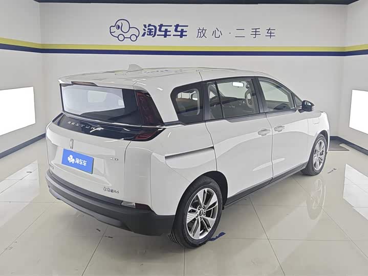 Фото 3 - Bestune NAT