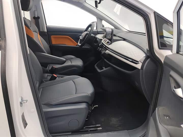 Фото 8 - Bestune NAT