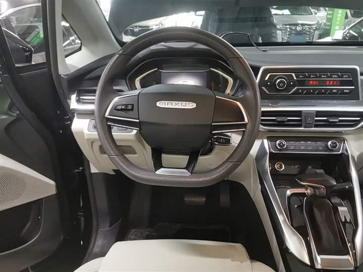 Фото 3 - Maxus G50