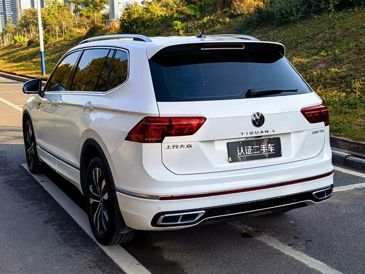 Фото 5 - Volkswagen Tiguan L Pro