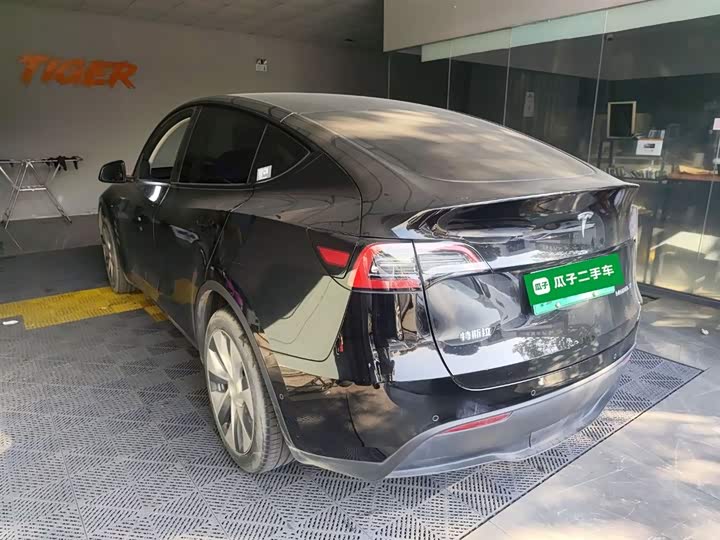 Фото 5 - Tesla Model Y