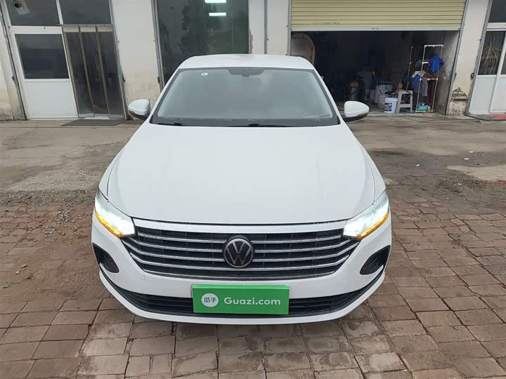 Фото 3 - Volkswagen Lavida