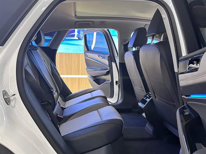 Фото 9 - Volkswagen ID.7 Vizzion