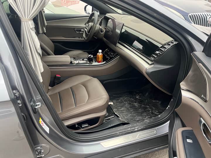 Фото 5 - BYD Han