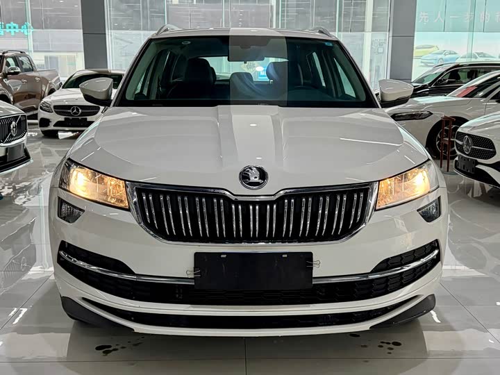 Фото 2 - Skoda Karoq