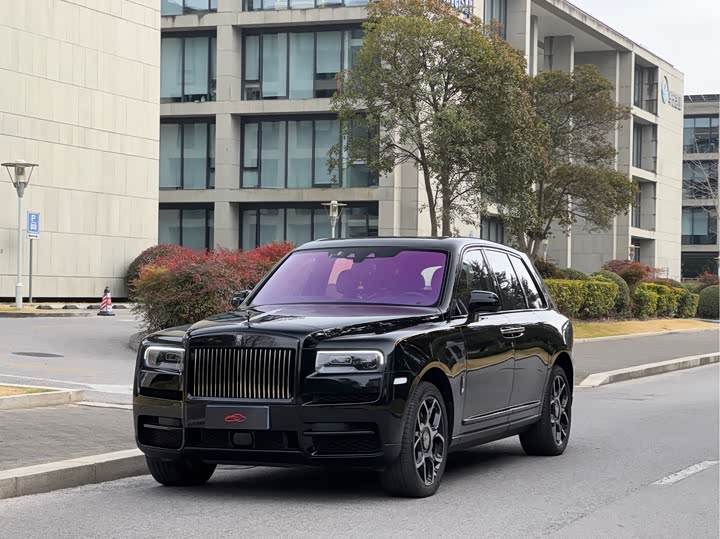 Фото 1 - Rolls-Royce Cullinan