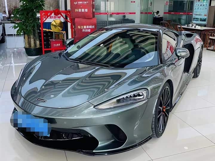 Фото 3 - McLaren GT