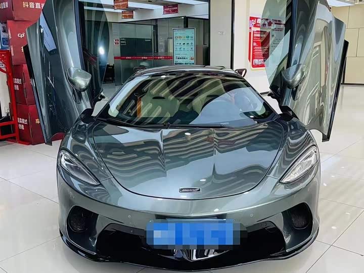 Фото 4 - McLaren GT