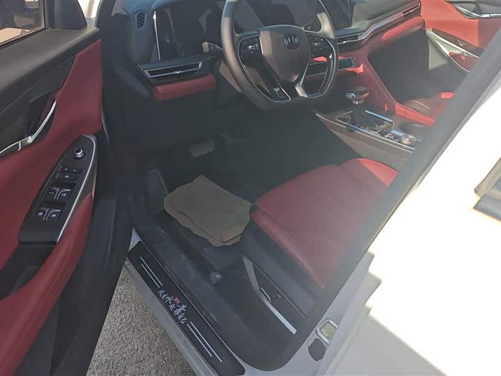 Фото 9 - Changan CS75 Plus