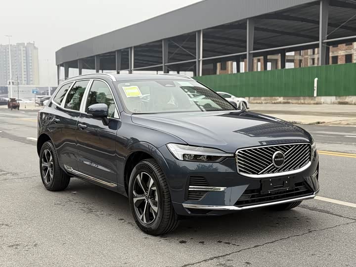 Фото 3 - Volvo XC60