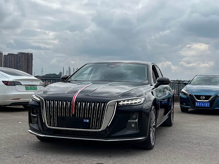 Фото 1 - Hongqi H5